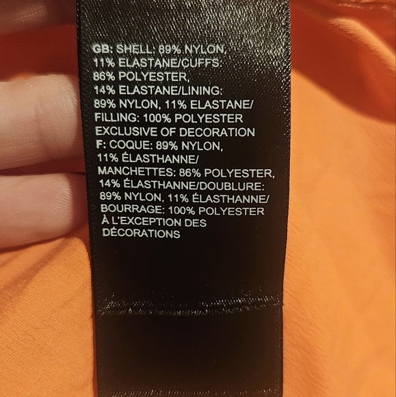 North Face lightweight puffer jacket - Picture 10 of 10